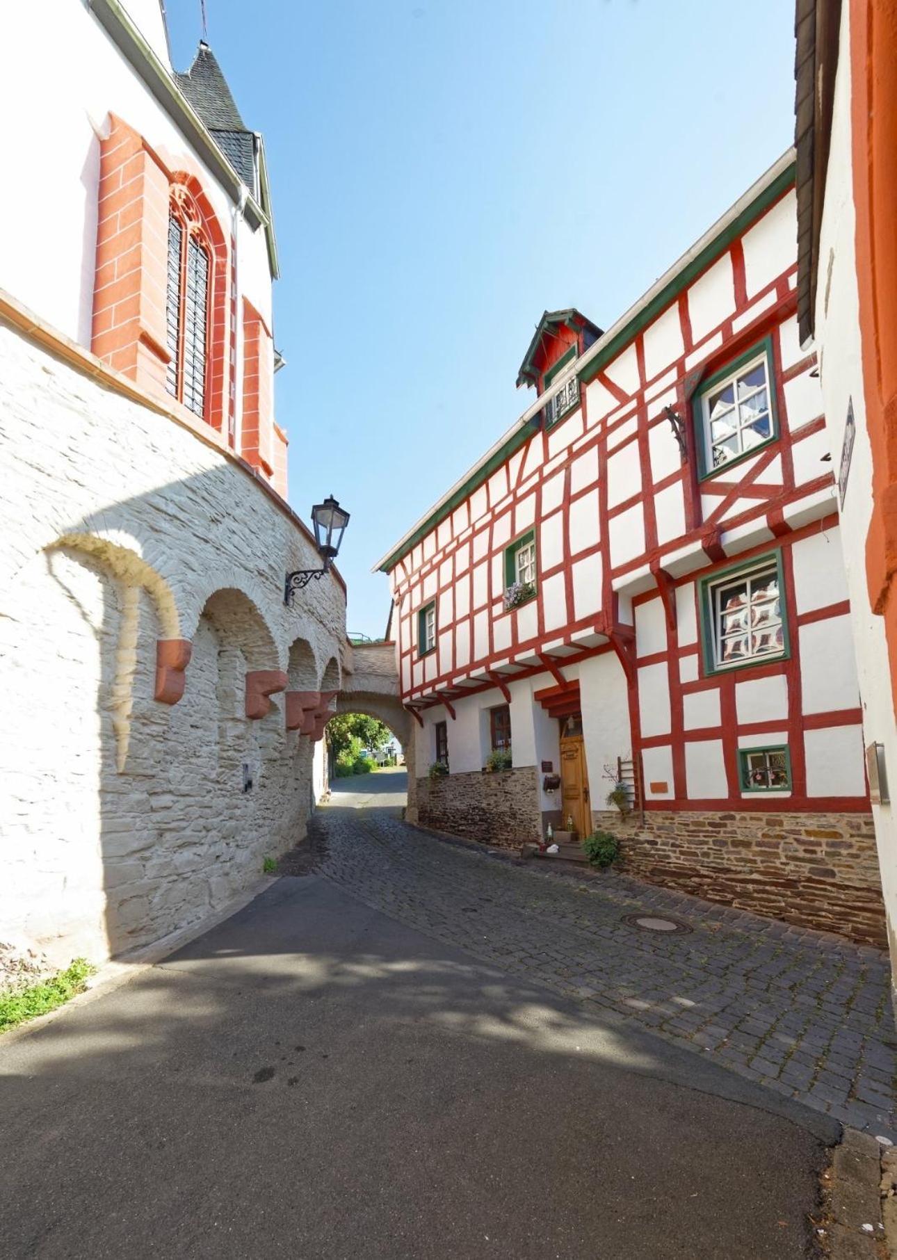 Springiersbacher Hof Ediger-Eller Exterior foto